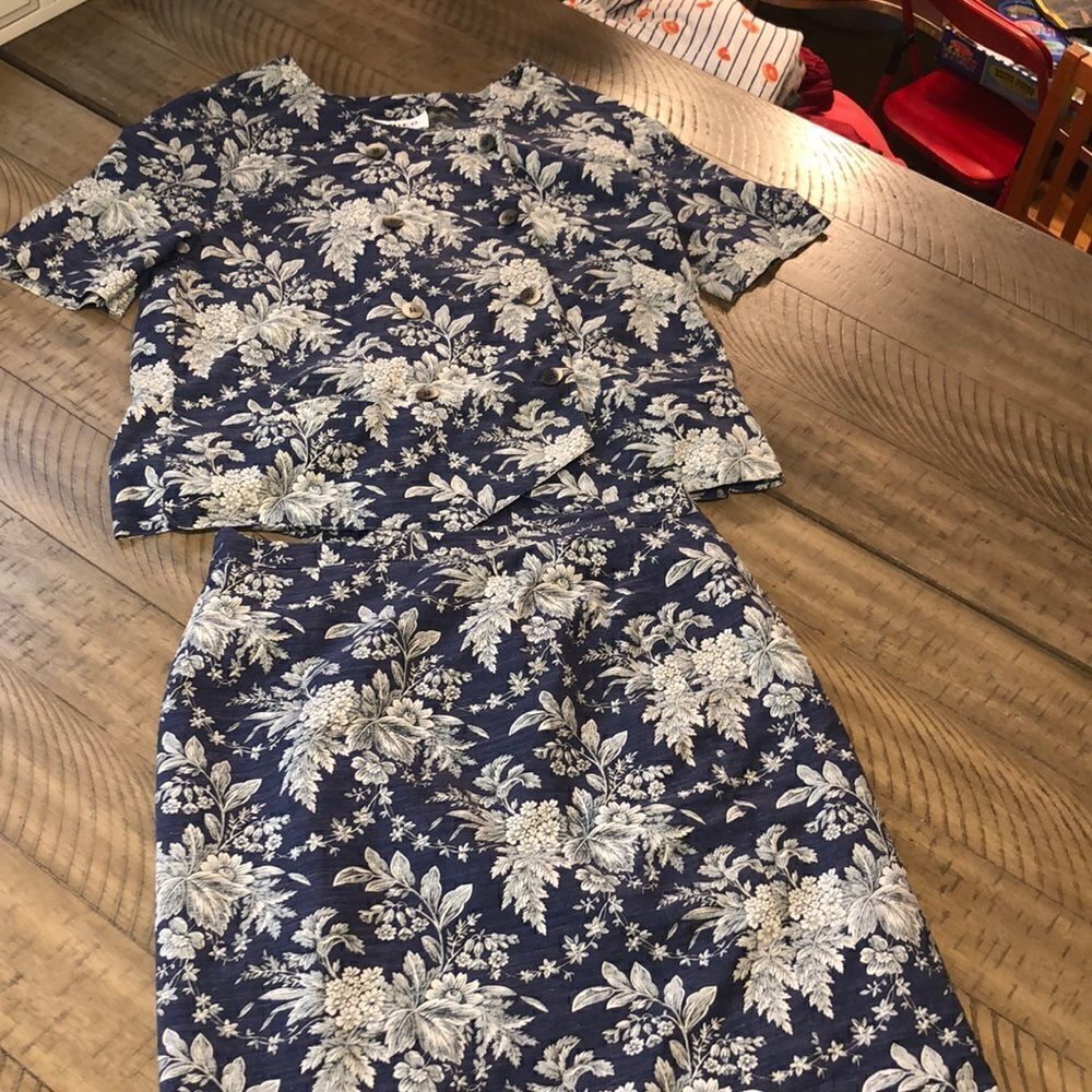 Made in France 🇫🇷 Rodier Cotton Skirt Suit Double Button Leaf Toile Pattern